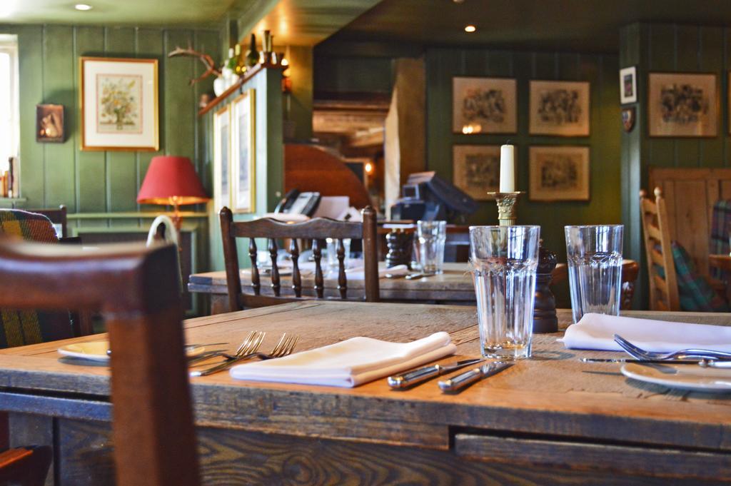 The Anchor Inn Lower Froyle Экстерьер фото
